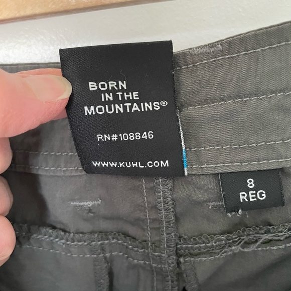 Kuhl Women's Green Convertible Roll-up Hiking or Trail Straight Leg Pants Size 8 - Picture 3 of 9